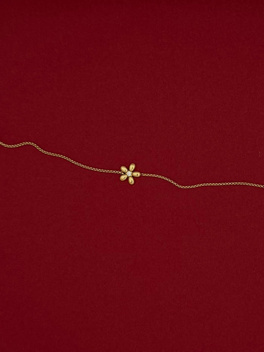 Pulsera Flor Globo con Zirconia Dorada