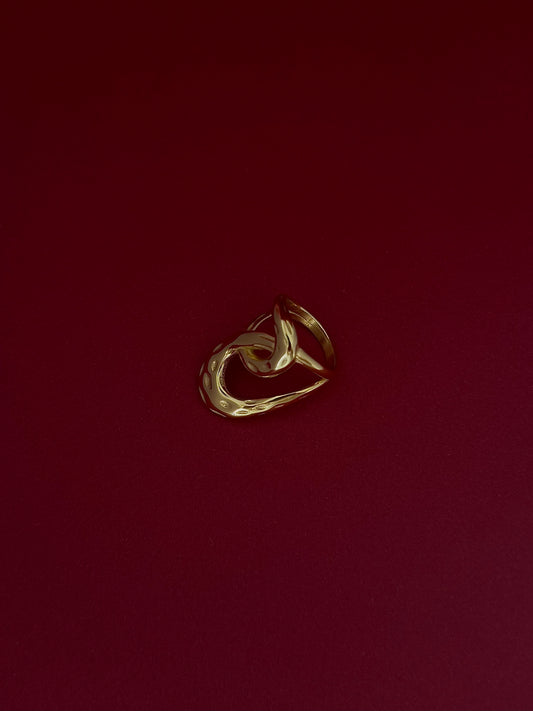 Anillo Doble Nudo Macheteado Dorado