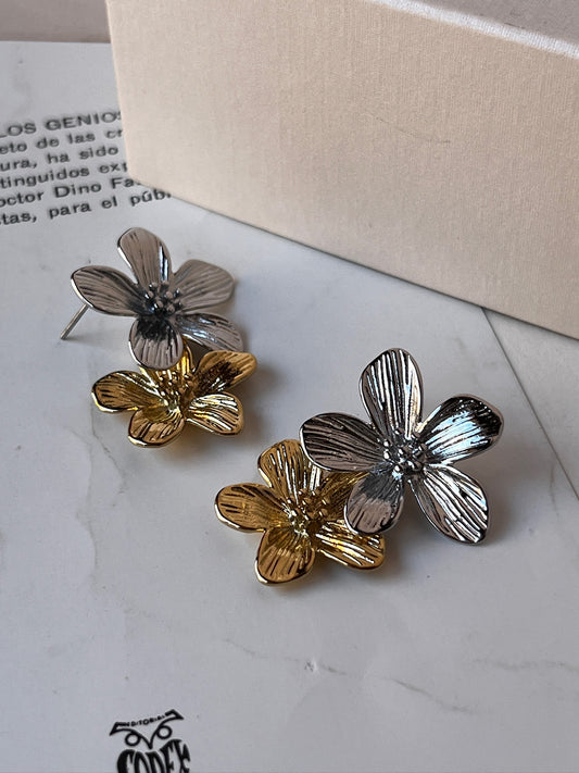 Aretes Dual Bloom