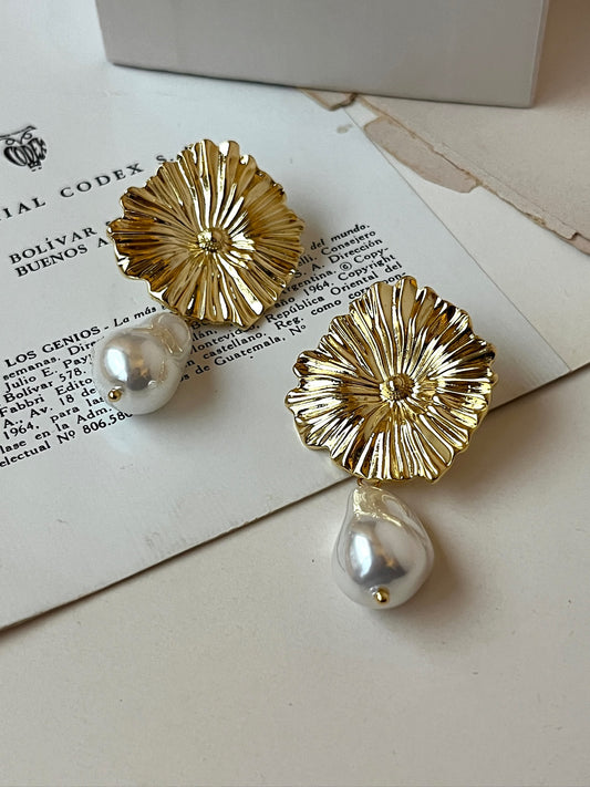 Aretes Bloom & Pearl