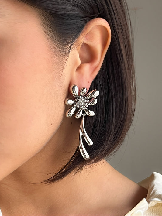 Aretes Peonía