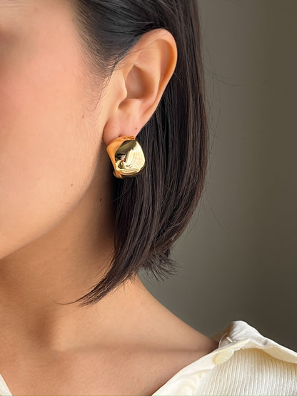 Aretes Royale