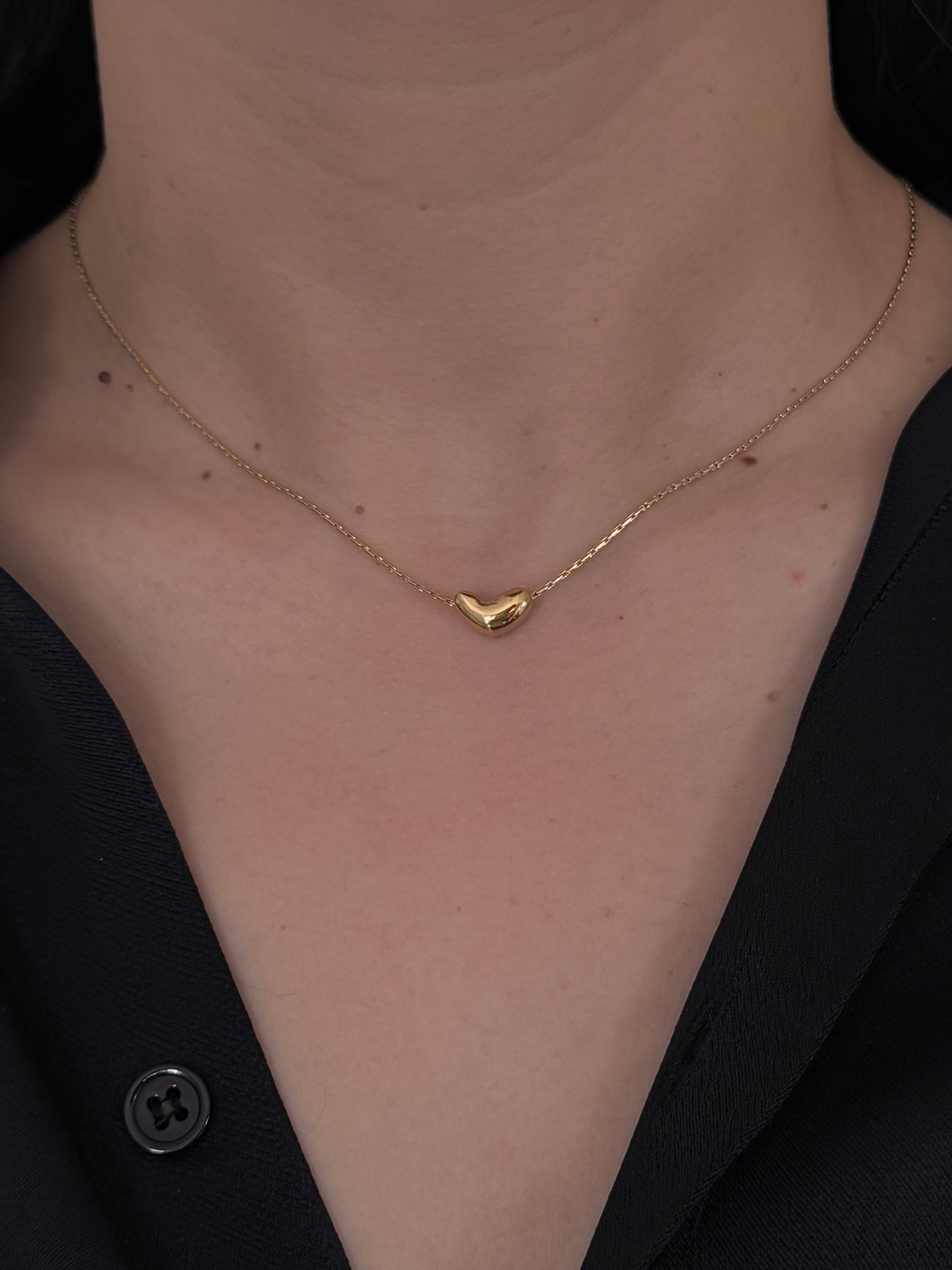 Collar Corazón Alargado Orgánico Dorado