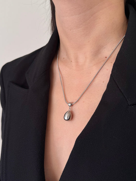 Collar Gota Mate Plateado