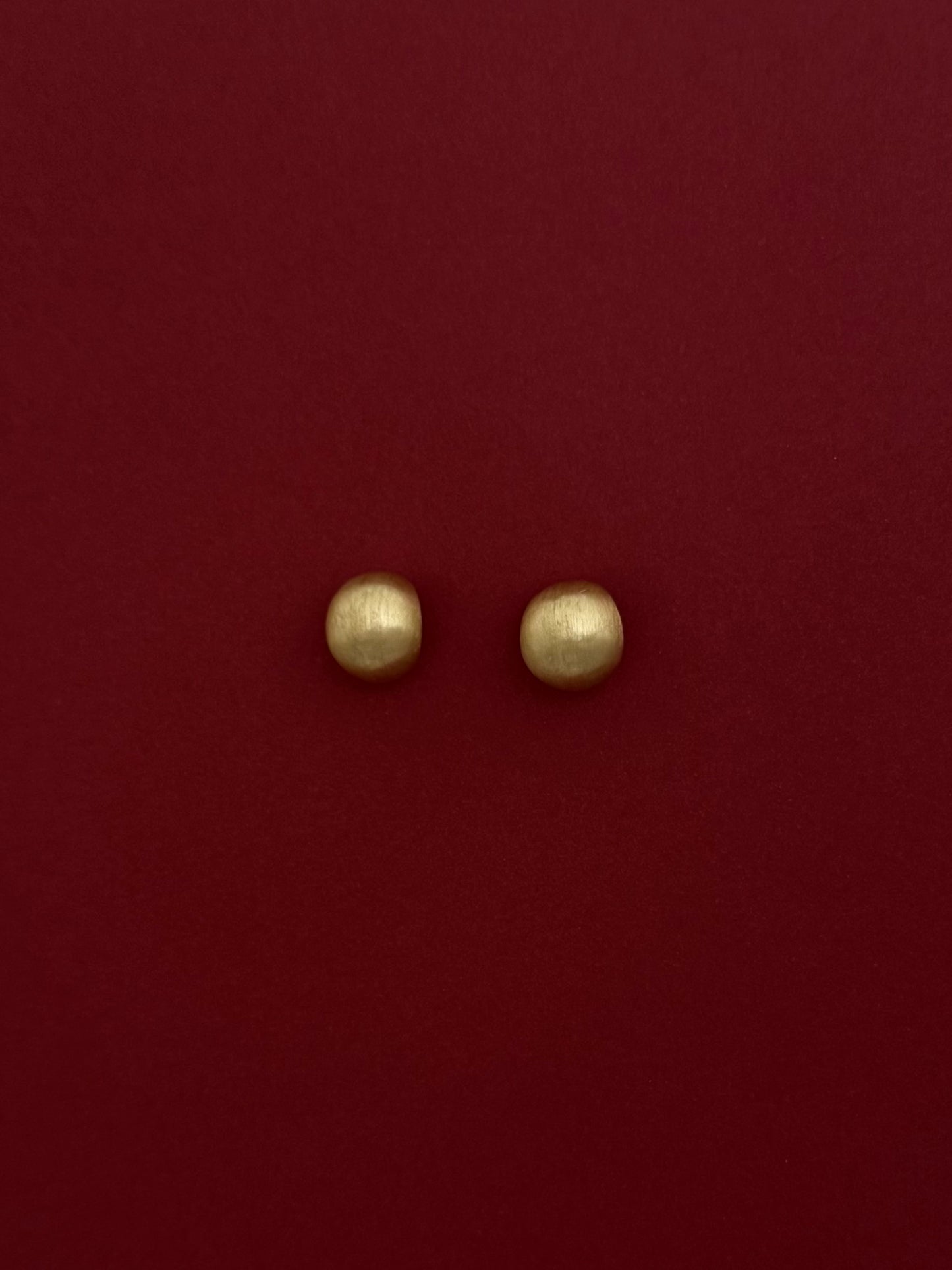 Aretes Bola Hueca Lisa Dorados