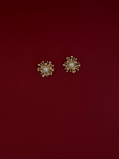 Aretes Flor Orgánica Grande + Perla Dorados