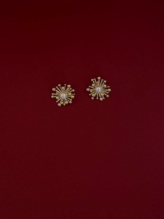 Aretes Flor Orgánica Grande + Perla Dorados