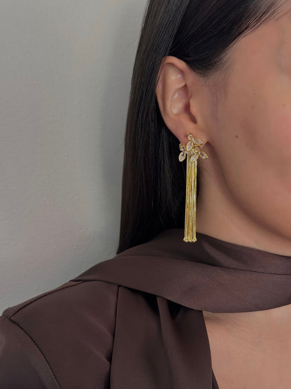 Aretes Largos Flores Zirconia con Liras Lisas Dorados