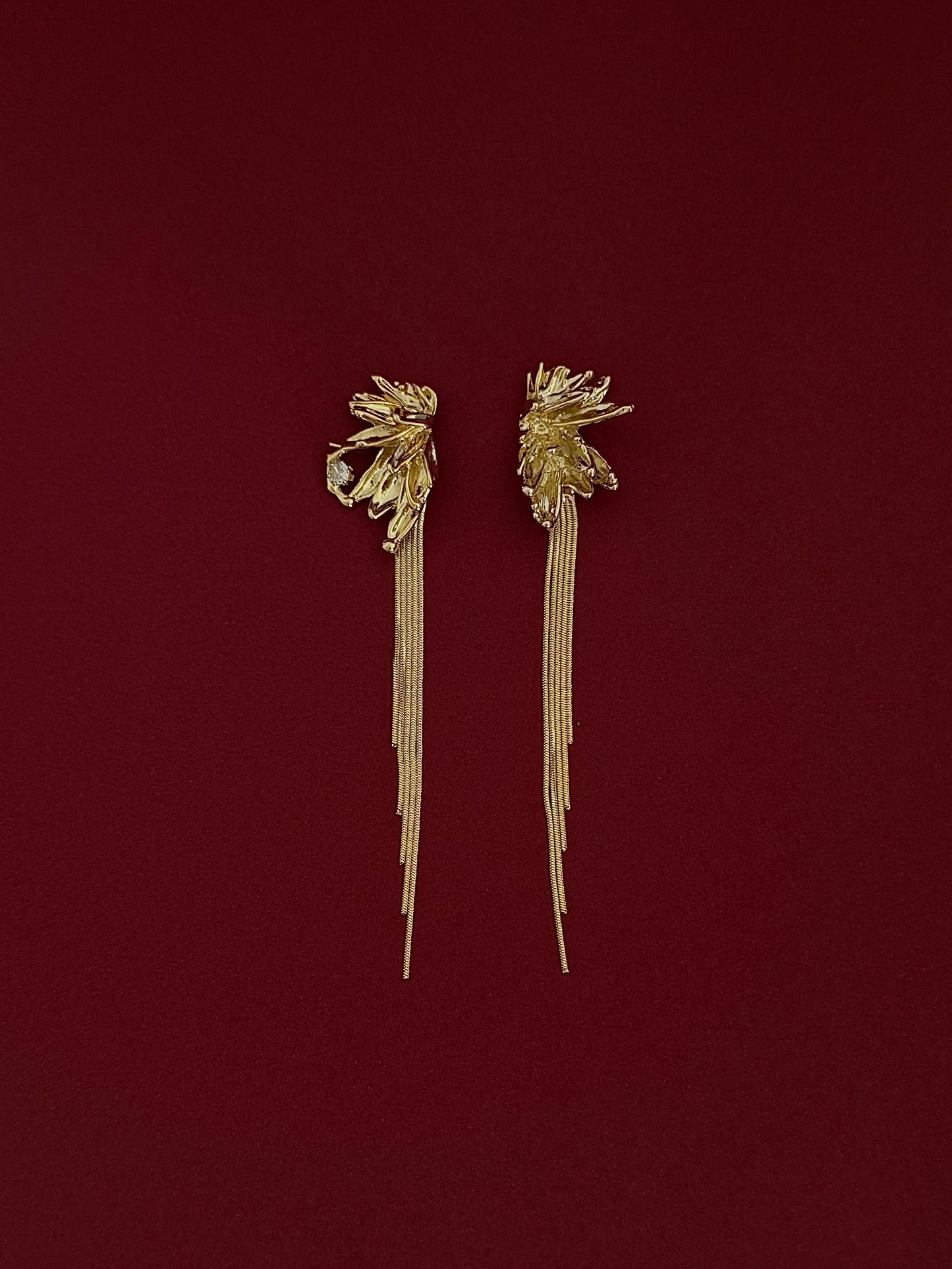 Aretes Flor Marie Dorada