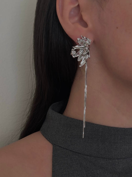 Aretes Flor Marie Plateada