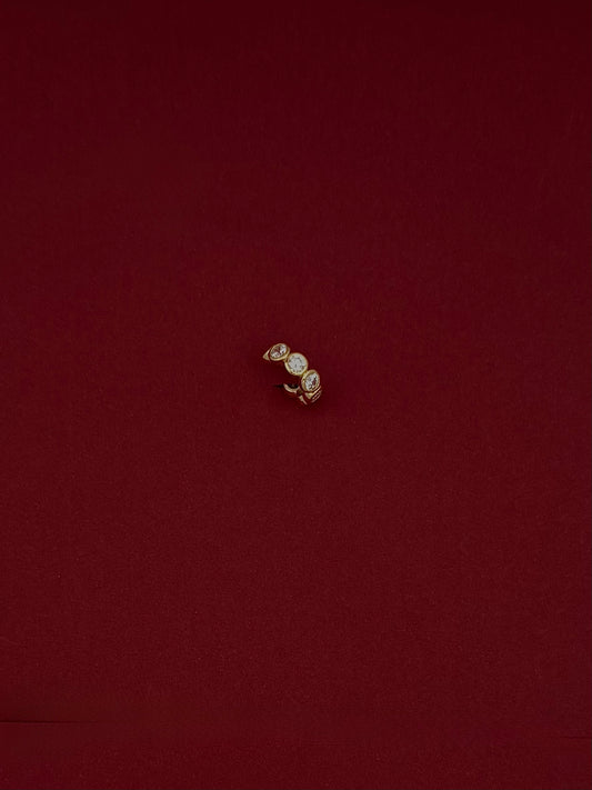 Ear Cuff 7 Zirconias Bisel Dorado