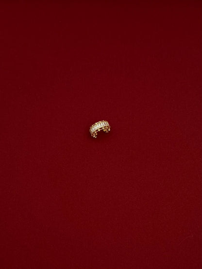 Ear Cuff Zirconia Rectangular Dorado