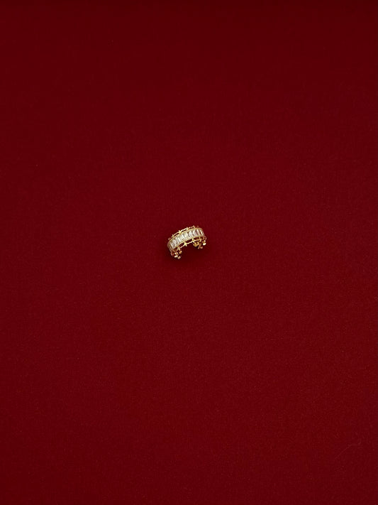 Ear Cuff Zirconia Rectangular Dorado