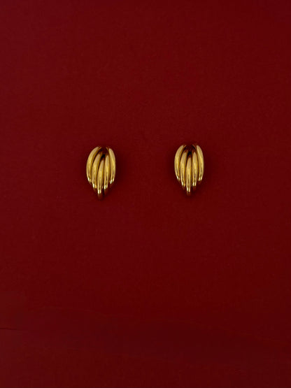 Aretes de 5 Líneas Dorados