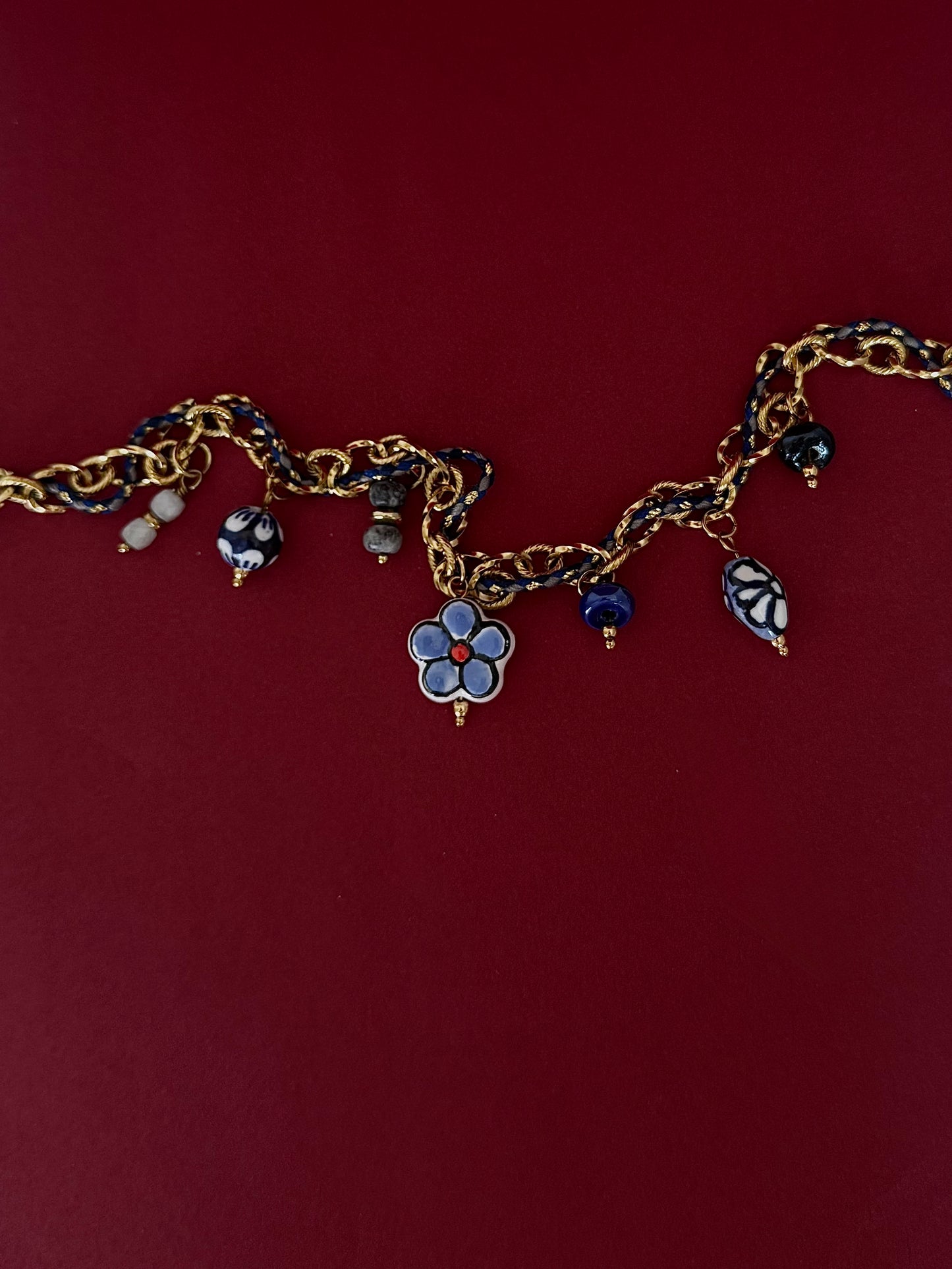 Collar Listón Azul con Dijes