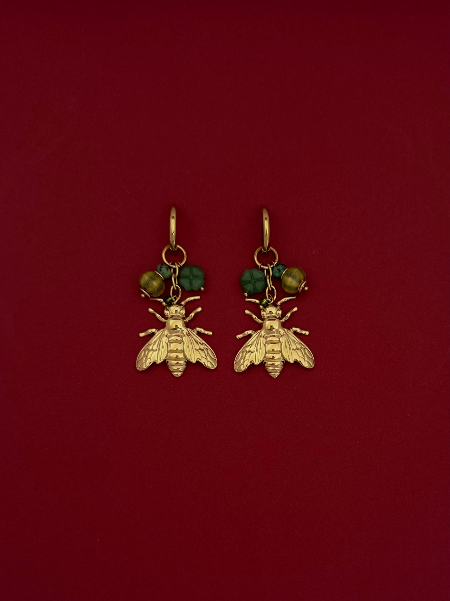 Aretes Abeja Dorada