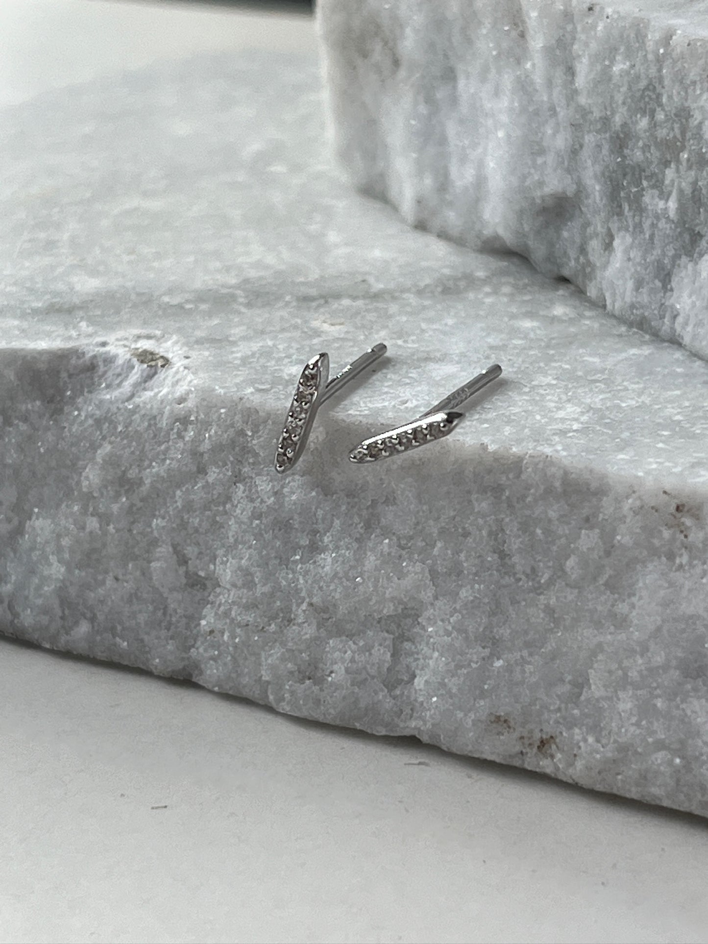 Aretes Brillo Lineal