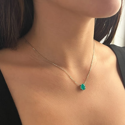 Collar Lily