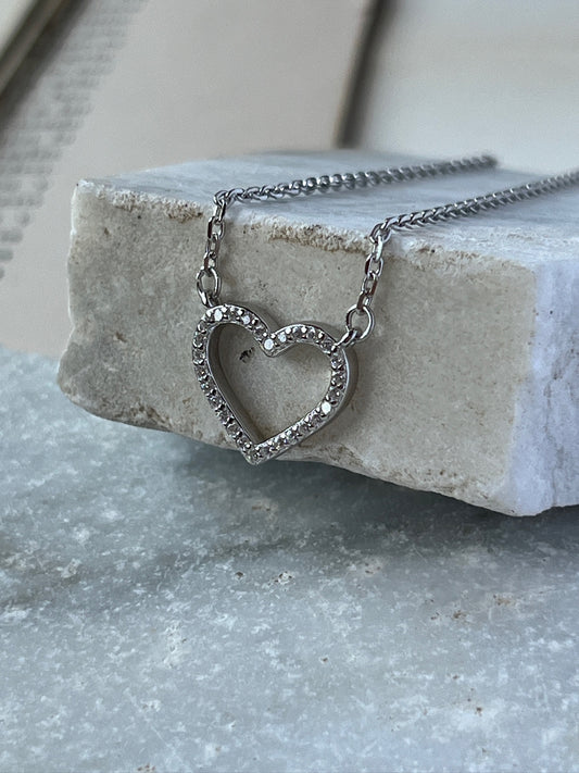 Collar Corazón Contour