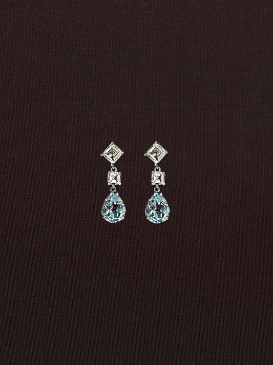 Aretes Topacio Azul Gota con Zirconias Blanco