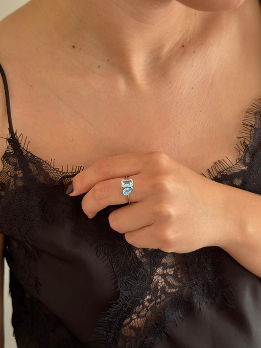 Anillo Topacio Swiss